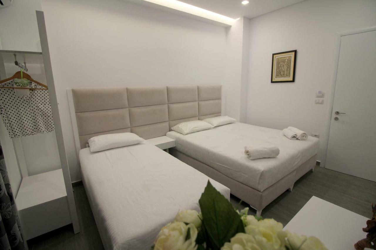 סרנדה Edina By Hp Hotel מראה חיצוני תמונה